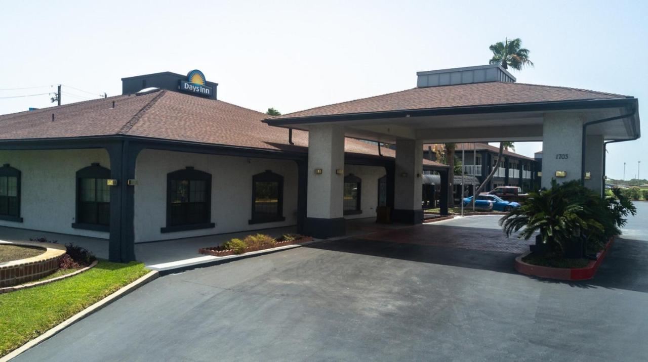 Days Inn By Wyndham Portland/Corpus Christi Exteriér fotografie